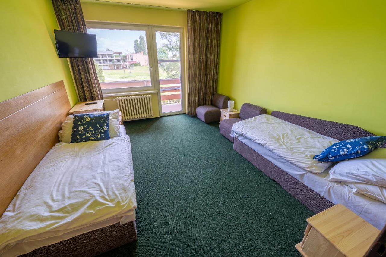 Rekreacne Stredisko Patince - Family Resort المظهر الخارجي الصورة